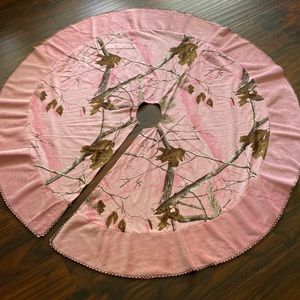 Christmas tree skirt and stocking.